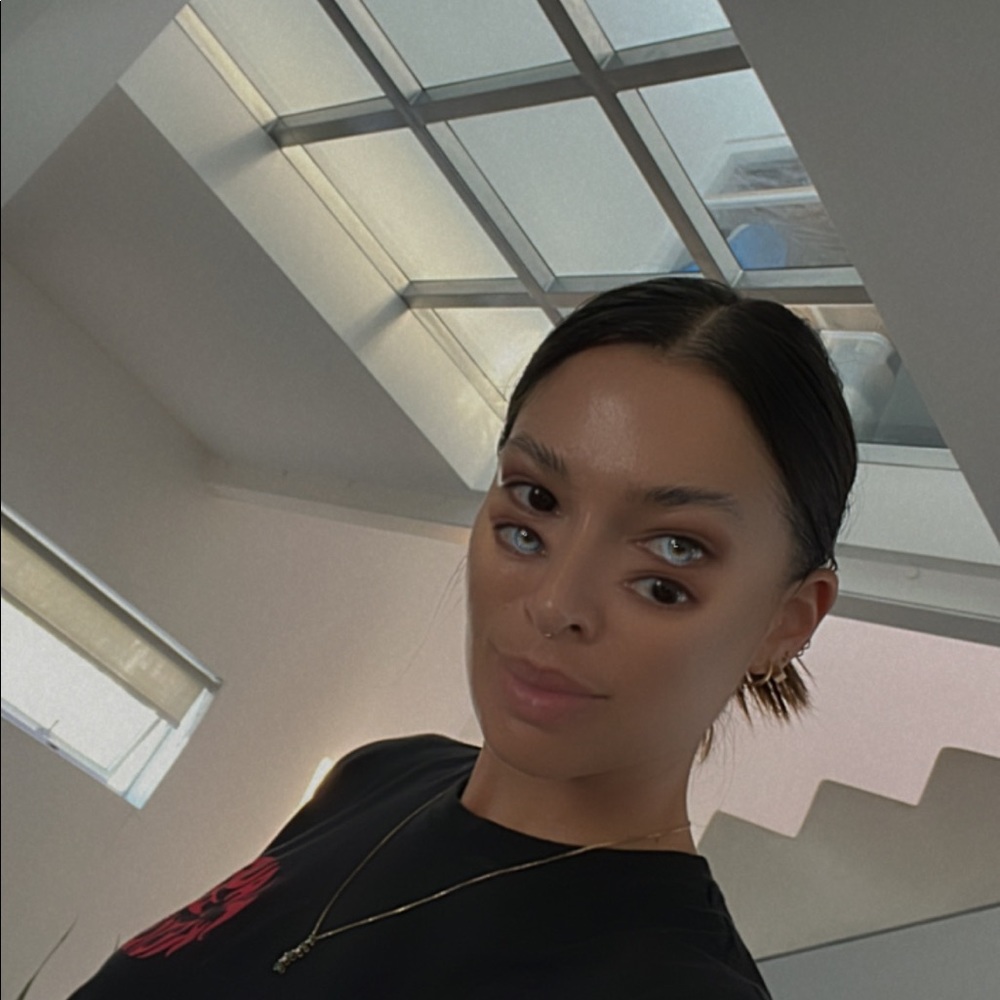 Meet your Posher, Christina